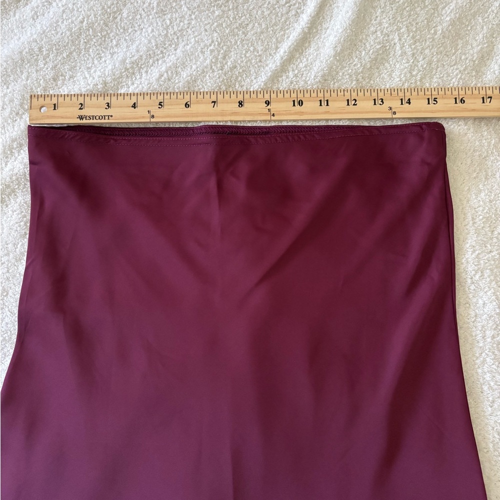 Women’s Elastic High Waist Solid Burgundy Maxi Skirt - Picture 4 of 10